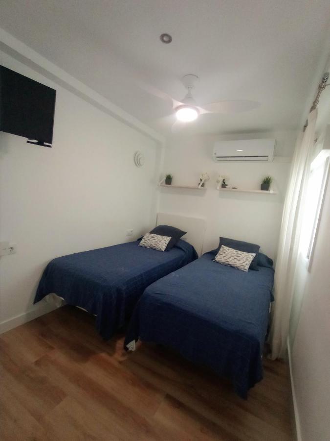 Primera Linea Playa Puerto Santa Maria Vistas Infinitas Limpieza Excepcional Parking Ел Пуерто де Санта Мария Екстериор снимка
